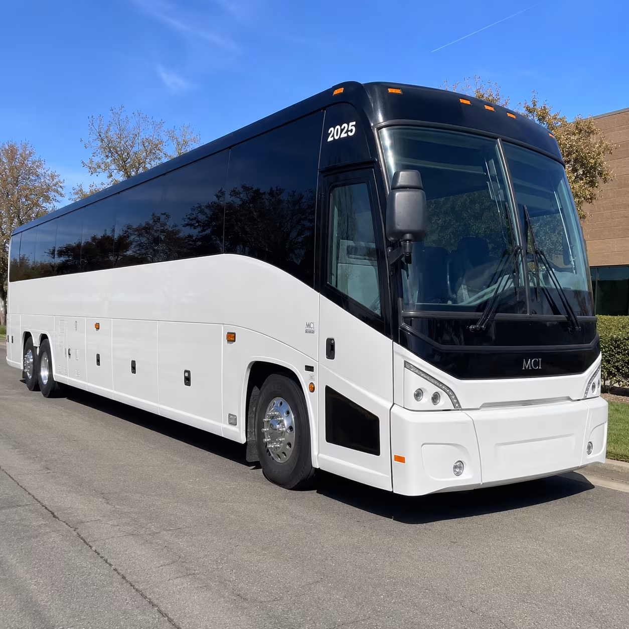 concert shuttle buses to the junell center and stephens arena at asu
