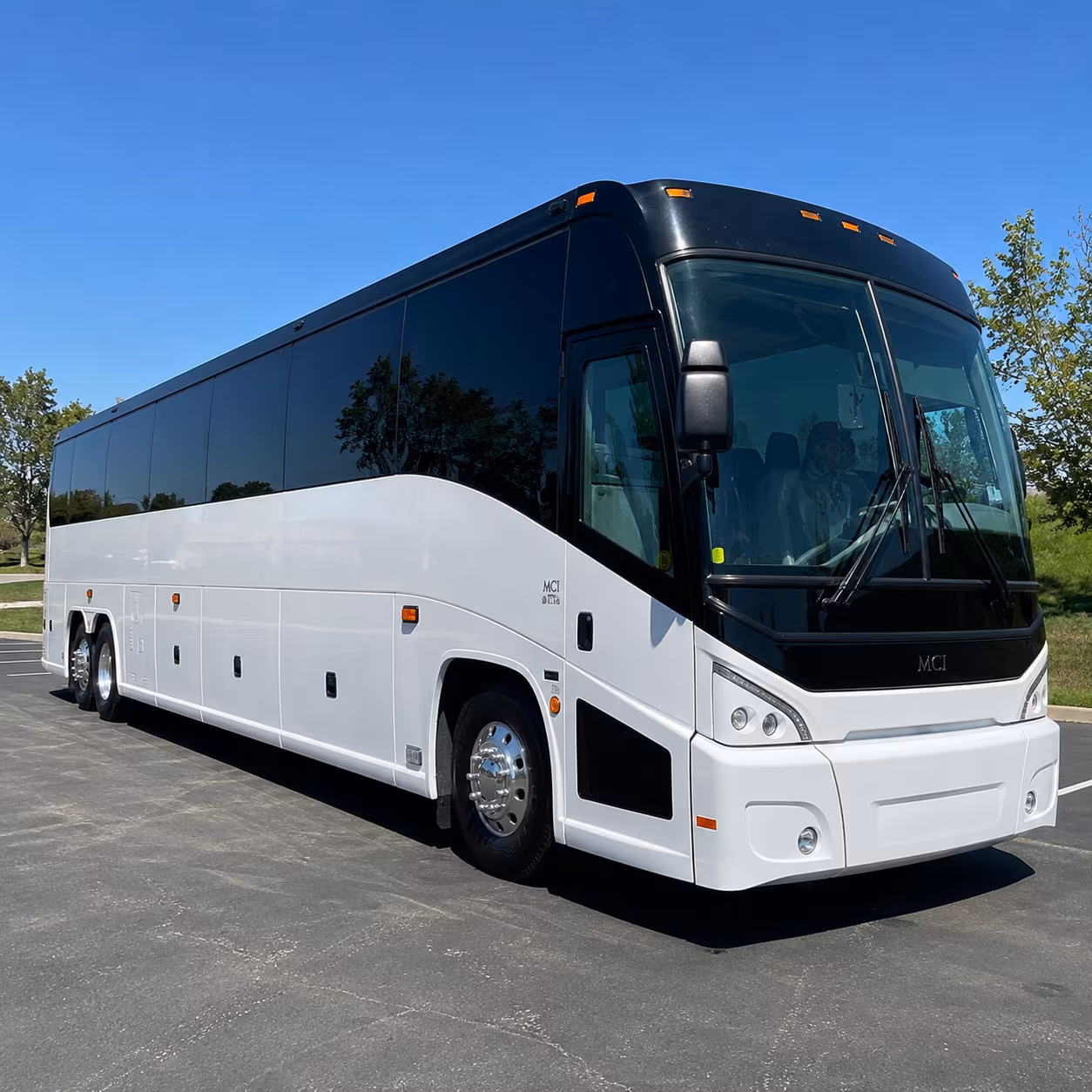 hotel shuttle buses between san angelo hotels and sjt