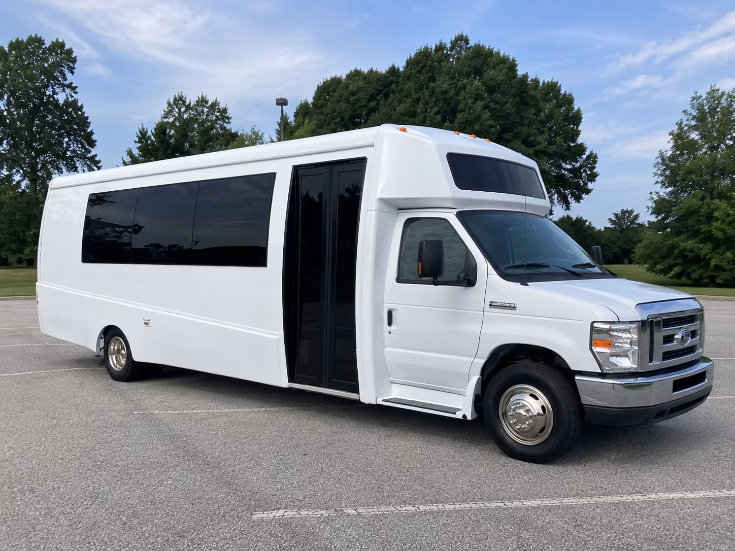 san angelo 18 passenger party bus